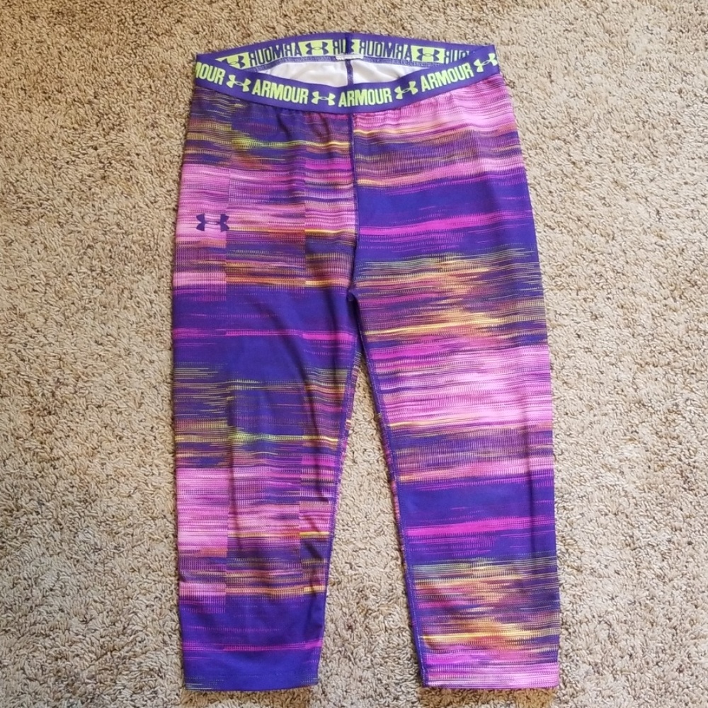 Under armor crops